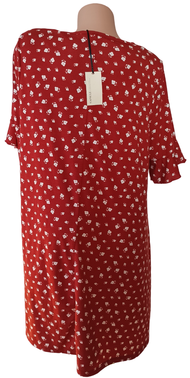 Krásné šaty Capsule